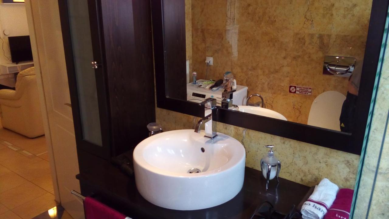 Luxury Apartment In Ano Glyfada Athen Eksteriør billede
